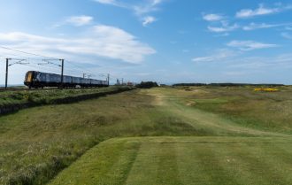 Dundonald Links Loch 13