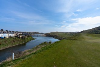 Cruden Bay, Loch 4