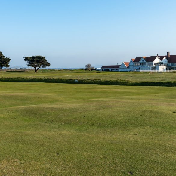 Royal Dublin Loch 18